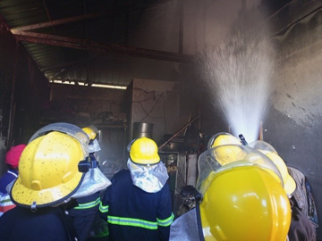 ရှမ်းပြည်နယ်၊ မူဆယ်မြို့၊ ကောင်းမှုတုံရပ်ကွက်၊ အင်ကြင်းလမ်းသွယ် (၁) တွင် နေအိမ်မီးလောင်မှု