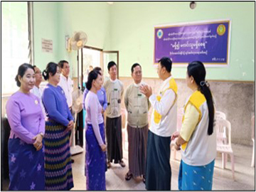 ရန်ကုန်တိုင်းဒေသကြီး၊ ဗိုလ်တထောင်မြို့နယ်၊ အမှတ်(၄)ရပ်ကွက်၊ ကုန်သည်လမ်း၊ ရန်ကုန်အရှေ့ပိုင်း ပြည်သူ့ဆေးရုံကြီး(ဂန္ဒီ)၌ “မရှိ၍ မလင်းသူမရှိစေရ” ကွင်းဆင်းကုသရေးအစီအစဉ်ဖြင့် ကျန်းမာရေး စောင့်ရှောက်ကုသပေးနေမှုအခြေအနေအား ဗိုလ်တထောင်ခရိုင်စီမံအုပ်ချုပ်ရေးမှူးအဖွဲ့ဥက္ကဋ္ဌ ဦးဆောင်၍ ကြည့်ရှုအားပေးနေမှု မှတ်တမ်းဓာတ်ပုံ။