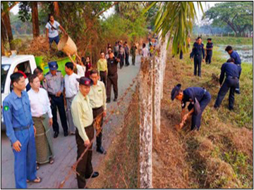 မွန်ပြည်နယ်၊ သထုံခရိုင်၊ နန်းခဲရပ်ကွက်၌ စုပေါင်းသန့်ရှင်းရေးဆောင်ရွက်နေမှု အခြေအနေအား  ခရိုင်စီမံအုပ်ချုပ်ရေးအဖွဲ့ဥက္ကဋ္ဌ ဦးဆောင်၍ ကွင်းဆင်းစစ်ဆေးမှု မှတ်တမ်းဓာတ်ပုံ။