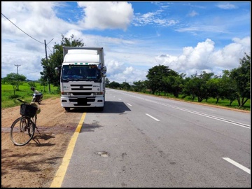 ပြည်ထောင်စုနယ်မြေ၊ နေပြည်တော်၊ ပျဉ်းမနားမြို့နယ်၌ ယာဉ်တိုက်မှုဖြစ်ပွား၍ အမျိုးသမီး တစ်ဦး သေဆုံးမှုဖြစ်စဉ်မှ မှတ်တမ်းဓာတ်ပုံ။
