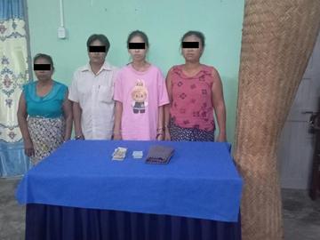 မကွေးတိုင်းဒေသကြီး၊ မကွေးမြို့နယ်၌ ဖဲရိုက်လောင်းကစားပြုလုပ်သူ အမျိုးသမီး လေးဦးအား ဖမ်းဆီးအရေးယူမှုမှတ်တမ်းဓာတ်ပုံ။ 
