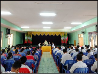 မွန်ပြည်နယ်၊ သထုံခရိုင်၊ ပေါင်မြို့နယ် အထွေထွေအုပ်ချုပ်ရေးဦးစီးဌာန၌ လုပ်ငန်းညှိနှိုင်းအစည်းအဝေး ကျင်းပပြုလုပ်မှု မှတ်တမ်းဓာတ်ပုံ။