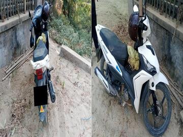 ဧရာဝတီတိုင်းဒေသကြီး၊ ဟင်္သာတမြို့နယ်၌ ယာဉ်တိုက်မှုဖြစ်ပွားခဲ့သည့် ဆိုင်ကယ်၏ မှတ်တမ်းဓာတ်ပုံ။